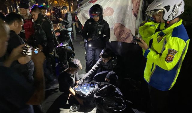 WhatsApp Image 2025-10-11 at 23.57.53