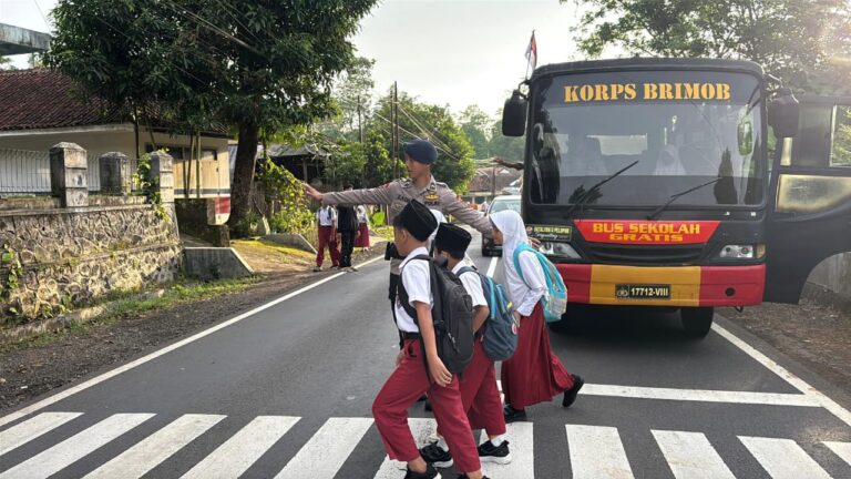 WhatsApp Image 2025-12-08 at 21.43.10