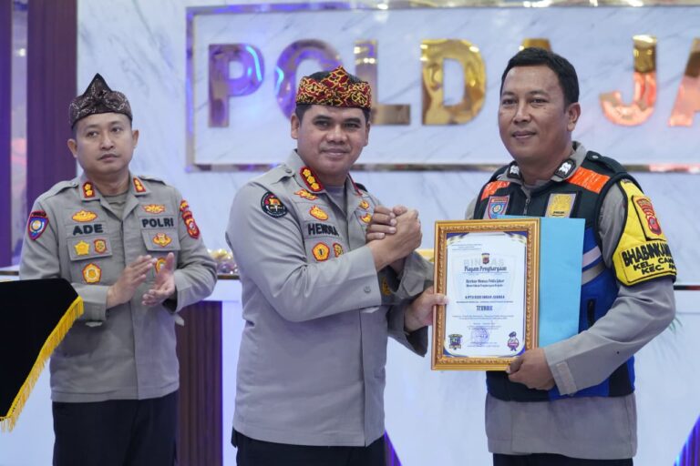 WhatsApp Image 2025-12-10 at 20.41.12