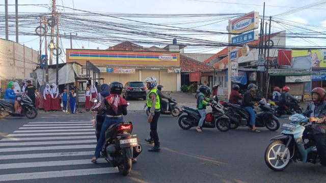 WhatsApp Image 2026-04-10 at 07.37.18